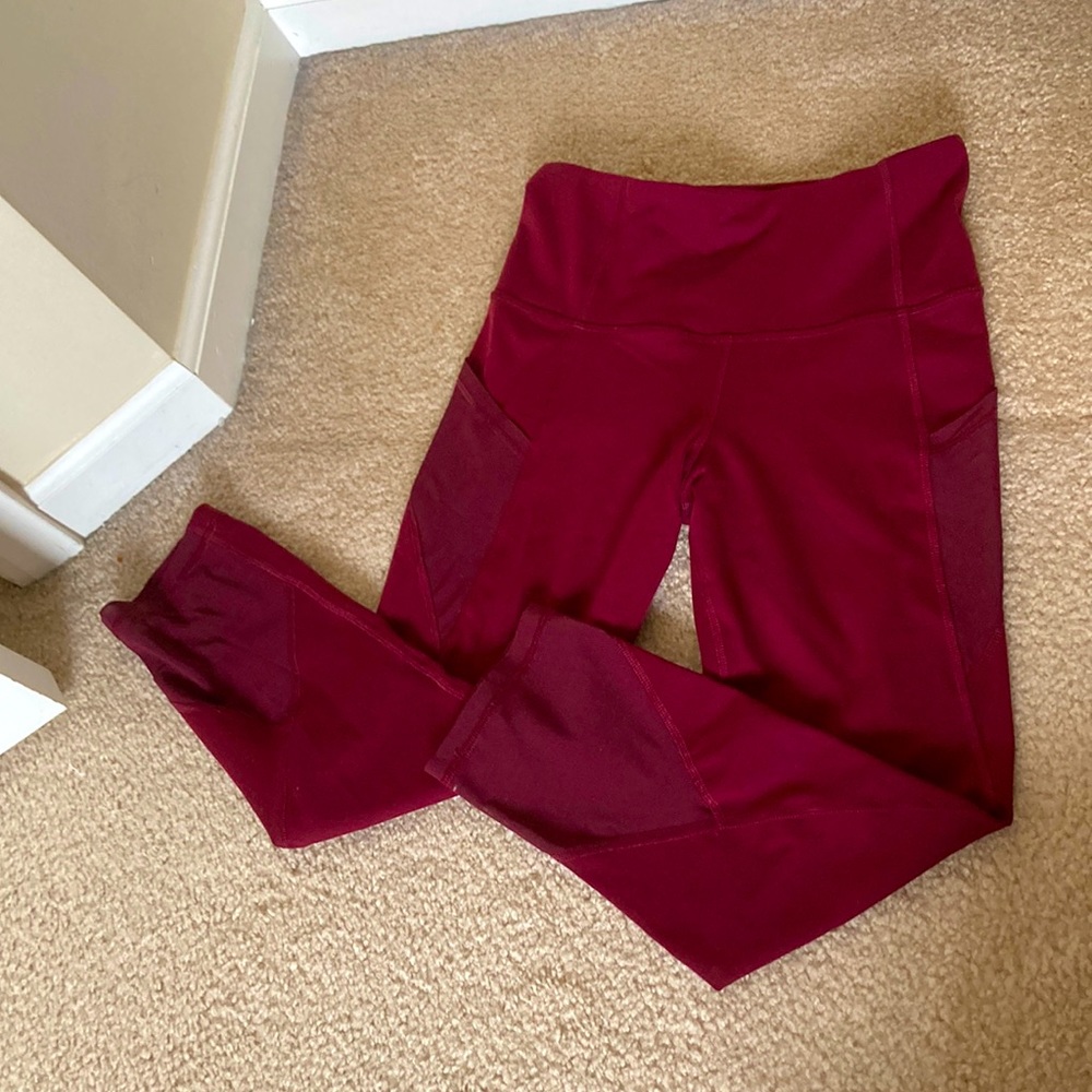 Athletic Capri Leggings